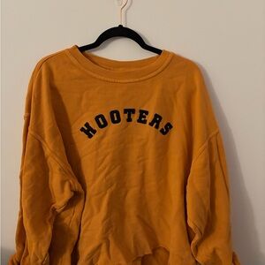 Hooters Orange Sweatshirt (XL)